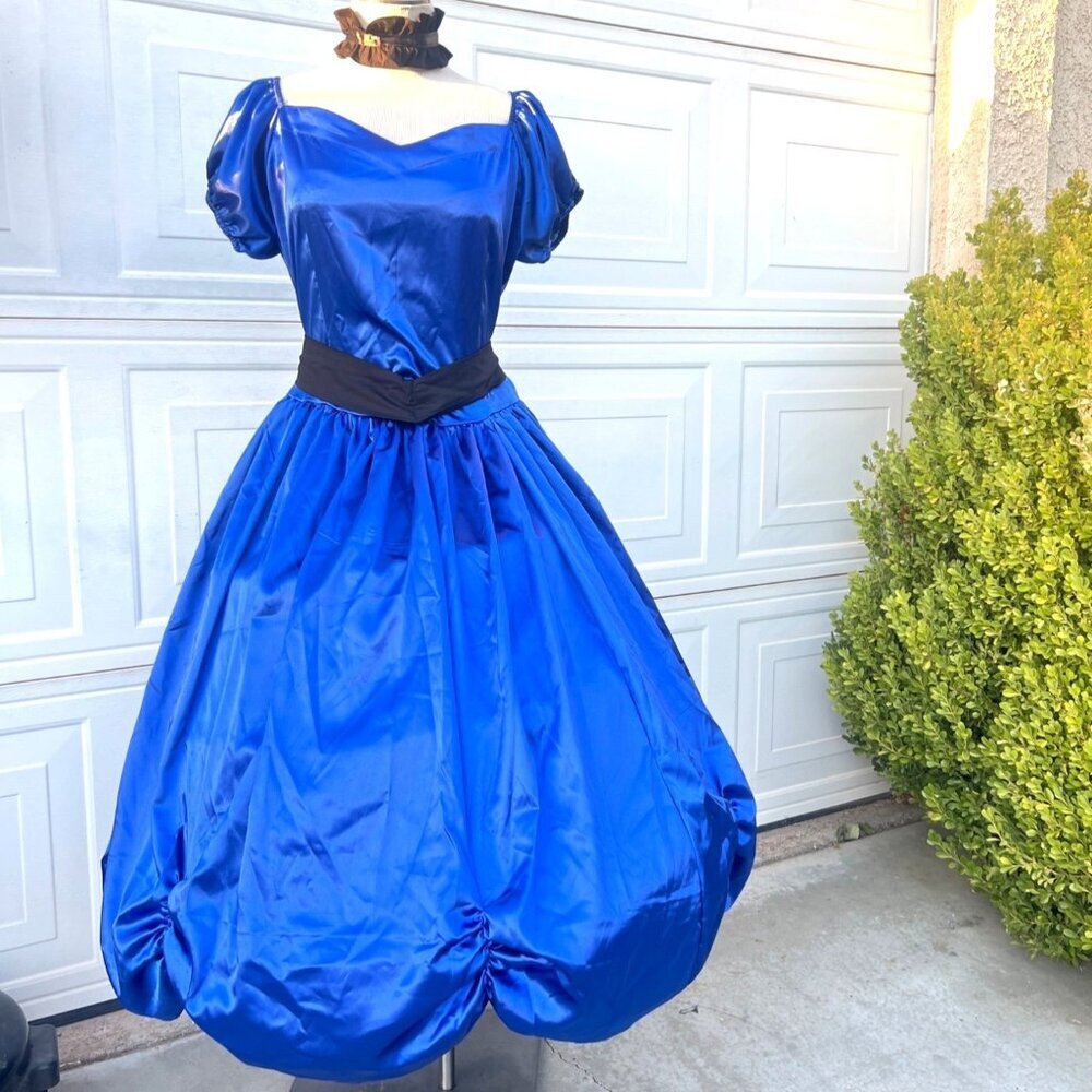 Blue black victorian Style Dress Medieval renaissance Blue Gown Size Large